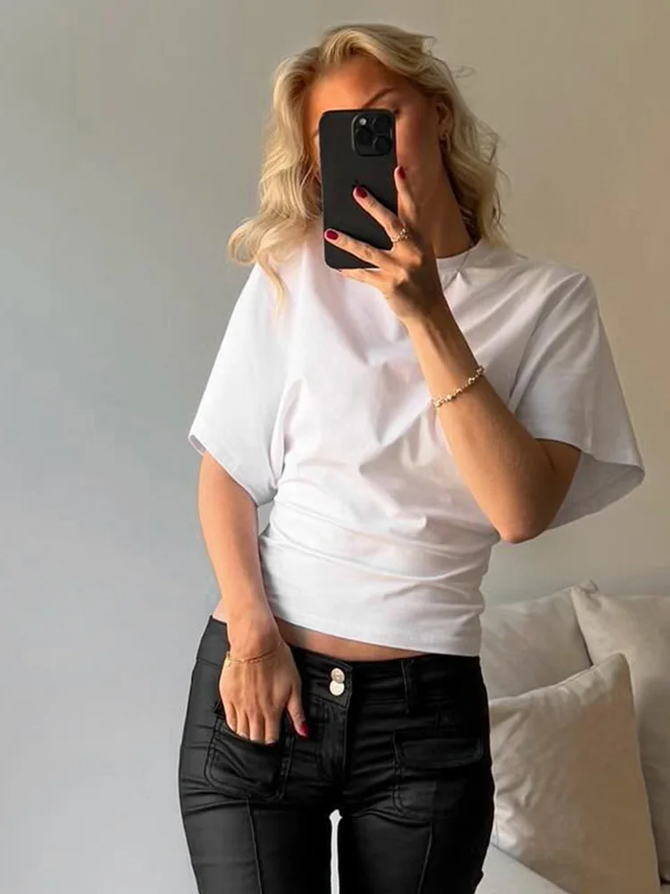 Elevé Cropped Tee