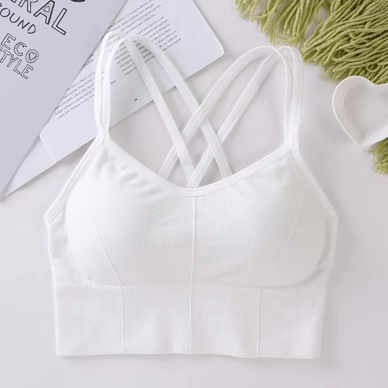 Cross-Strap Seamless Sports Bra