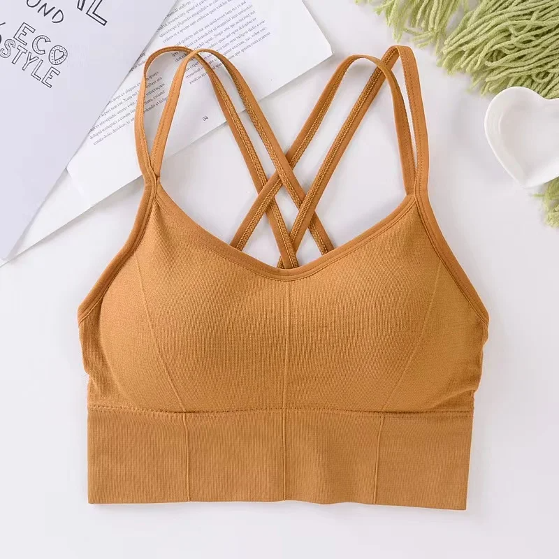 Cross-Strap Seamless Sports Bra